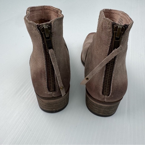 Seychelles Challenge 2 Sand Suede Leather Ankle Boots Women's Tan size 6.5 - Picture 4 of 13